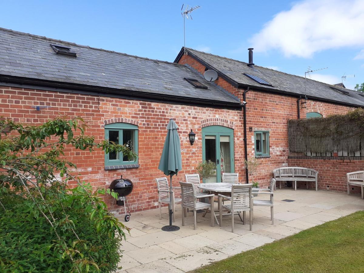 Stoney Moat Villa Shrewsbury Exterior photo